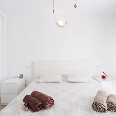 Apartamento White